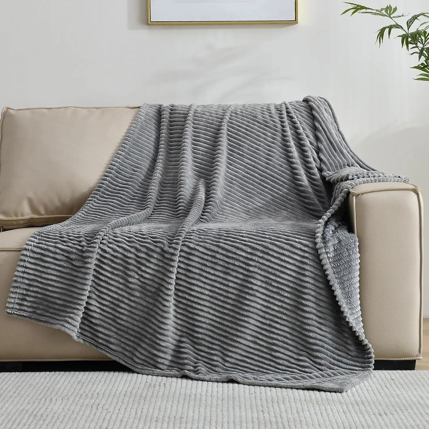 Modern Flannel Throw Blanket Lightweight Super Soft and Cozy Solid Stripe Plush for Bed Couch Sofa Waterproof