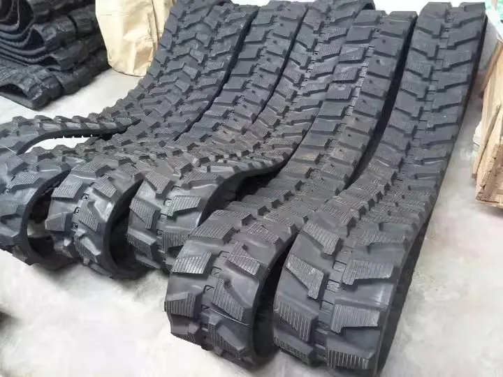 Rubber track for mini excavator Kubota Yanmar 17 Yuchai Sany Ishikawa Island chain belt wear-resistant rubber track