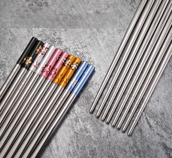 Wholesale Metal Chopsticks 18/10 Stainless Steel Reusable Chopsticks 5 Pairs With Gift Box Korean Japanese Chinese Chopsticks