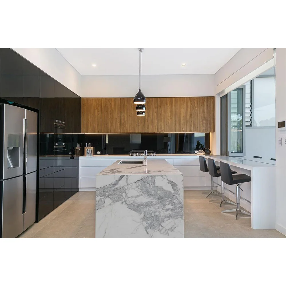 Contemporary Style Wooden Veener Fashionable MFC White Color Kitchen Cabinet