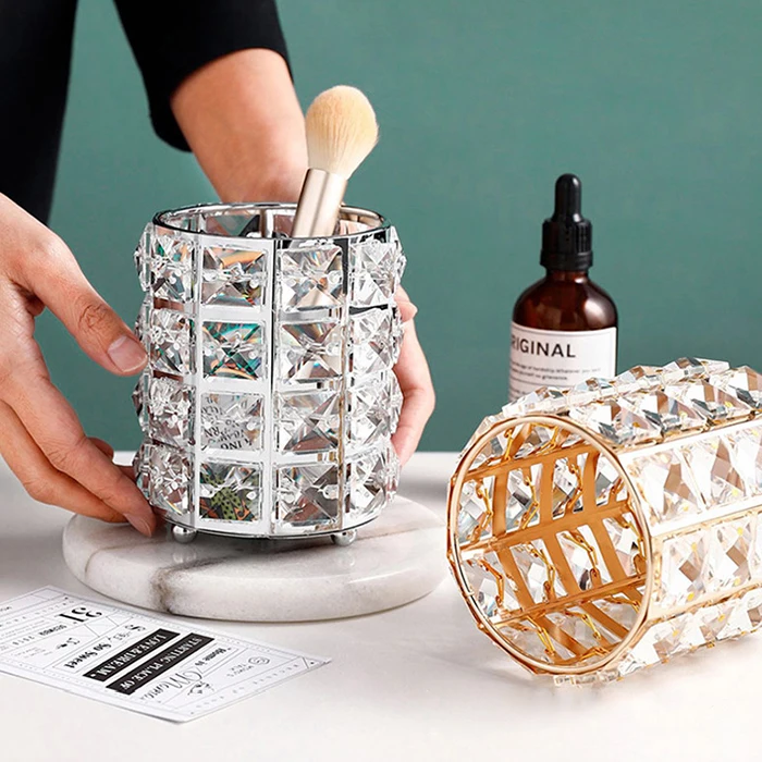 Makeup Brush Holder Luxury Gold Metal Vanity Storage Box Case Cup Cylinder Diamond Make Up Holder Crystal Makeup Brush Organizer