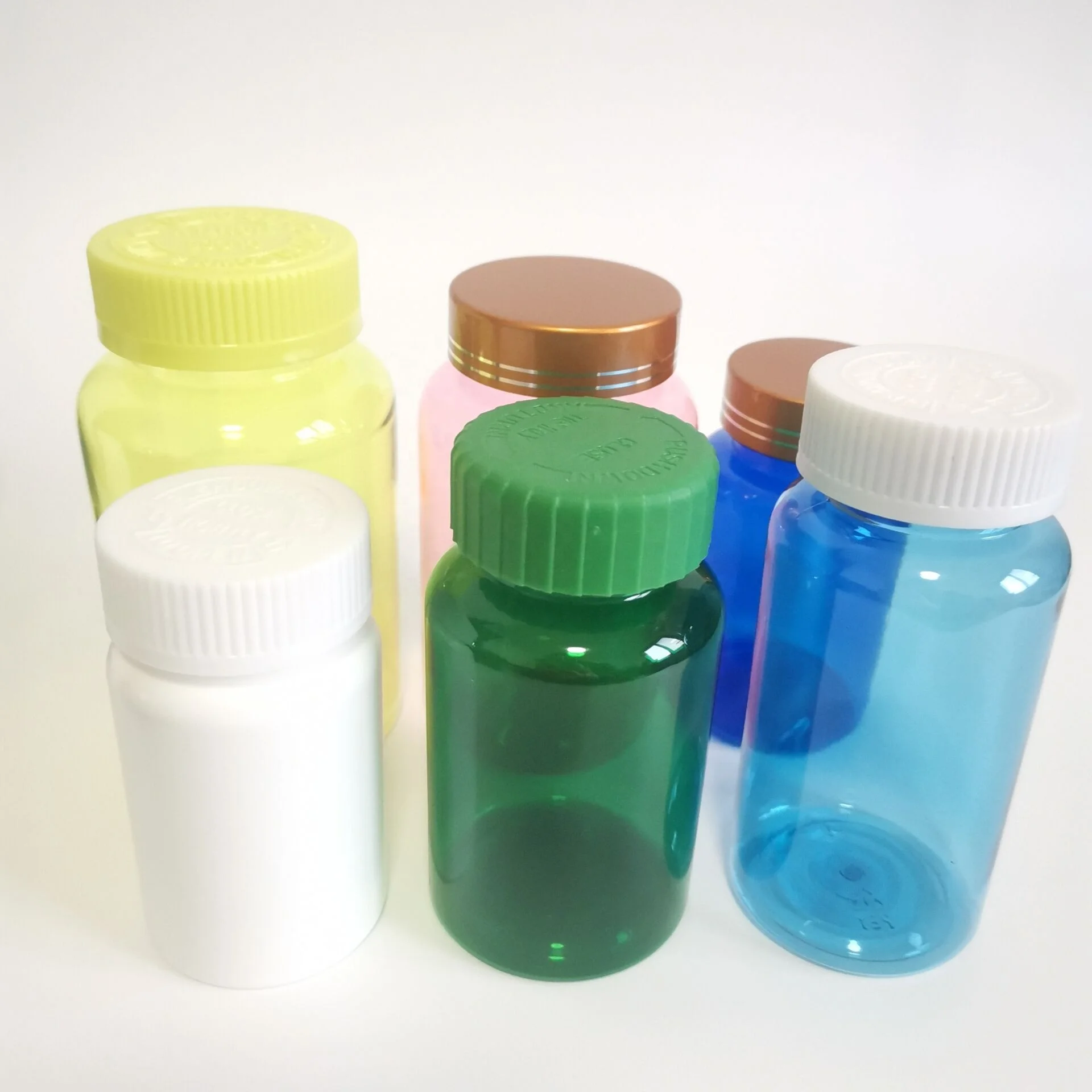 Different Size Pink Yellow White Blue Capsule Container Plastic PET PE HDPE Bottle For Capsule Packaging