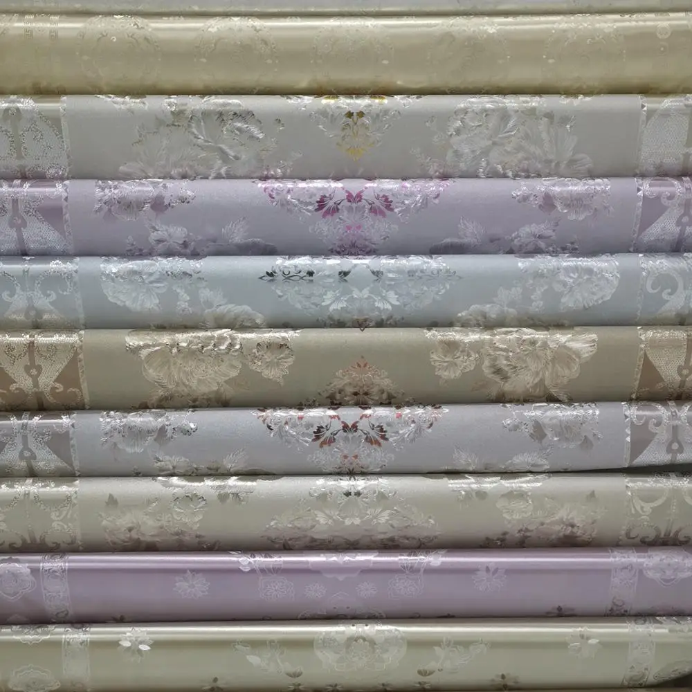 Yiwu Factory  high quality new 3D golden and silver embossed plastic table cloth for decoration