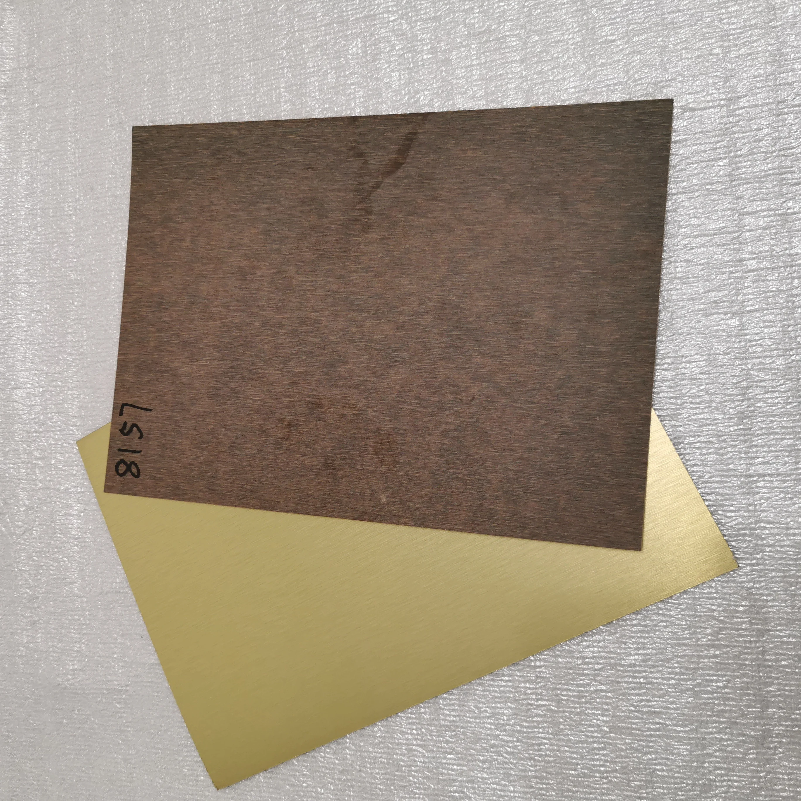 Fireproof Golden Metallic Glossy Mirror Brushed Formica Phenolic Resin HPL High Pressure Laminate Sheet