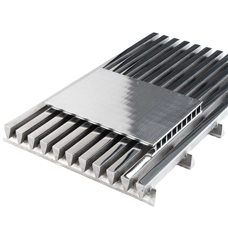Johnson 316/316L Stainless Steel Coanda Screen 0.02-5mm Wedge Wire V Wrapped Filter Mesh Panel for Mine Waste Water for Farms