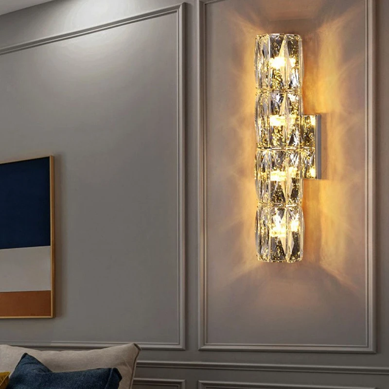 2024 New Series Modern Crystal Decorated Glass Gold Metal Luxury Bedside Wall Lamp For Living Bedroom