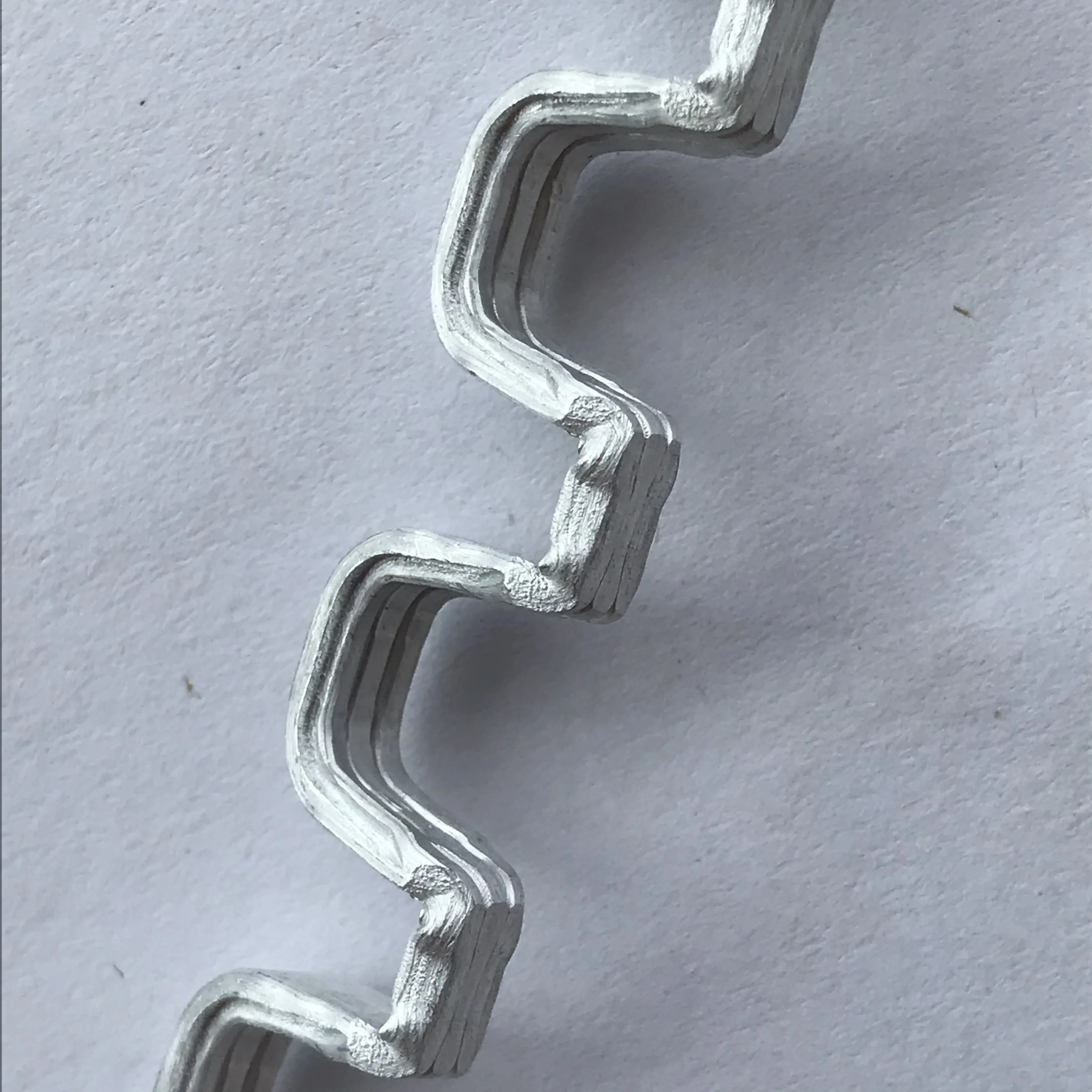 M11-175  clip for sealant closure