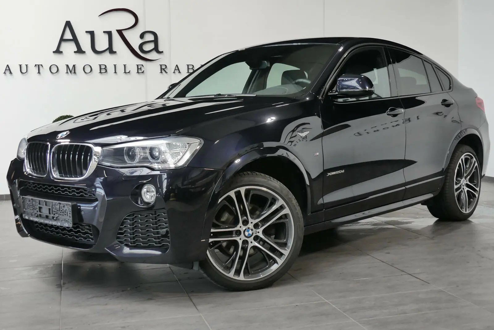 Good Quality At Cheap Used Car Price BMW X4 SUV / Off-road Vehicle / Pickup Truck Selling Used Car Online