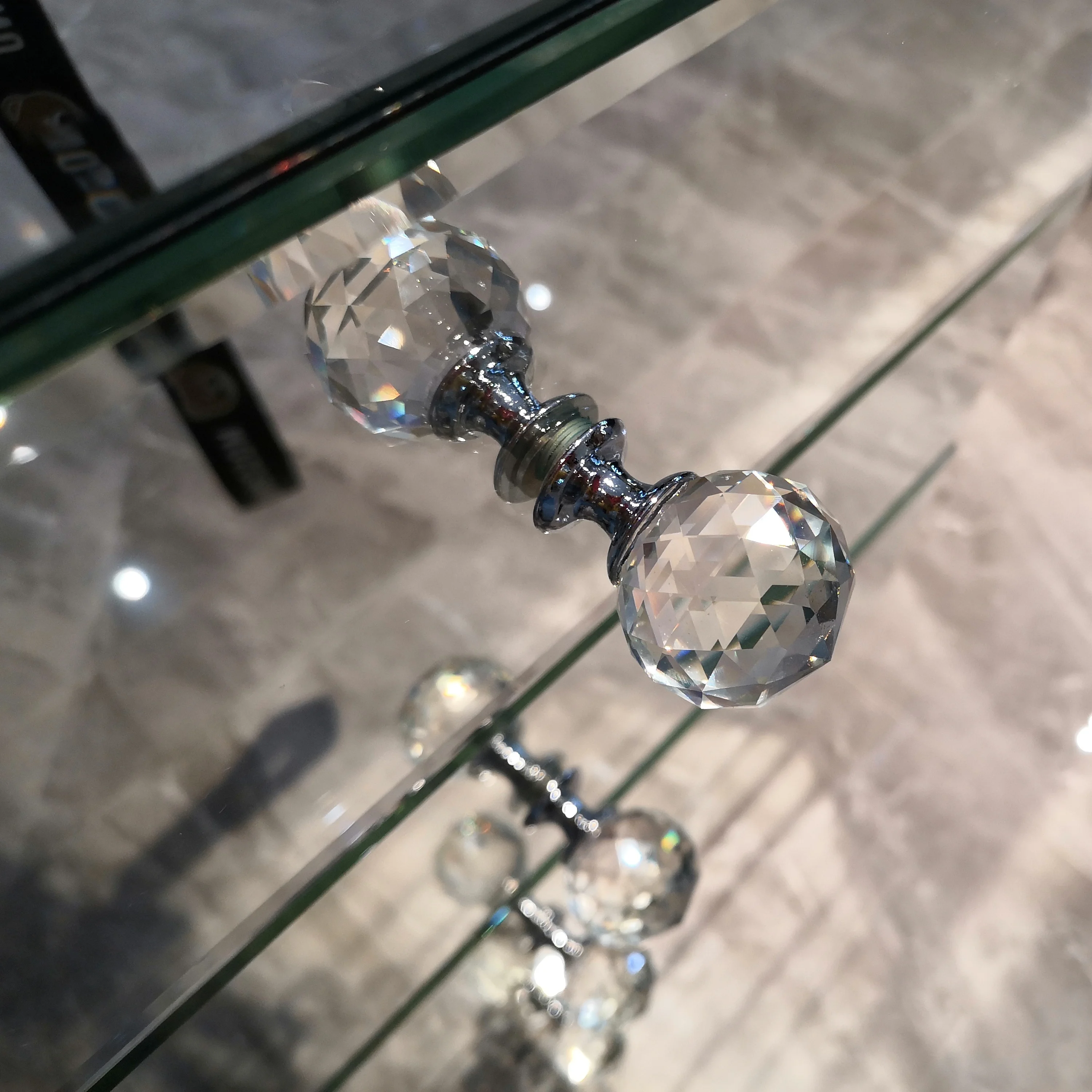 Туалетный столик туалетного столика с большим освещением из МДФ и стекла Docarelife для макияжа с легким зеркалом