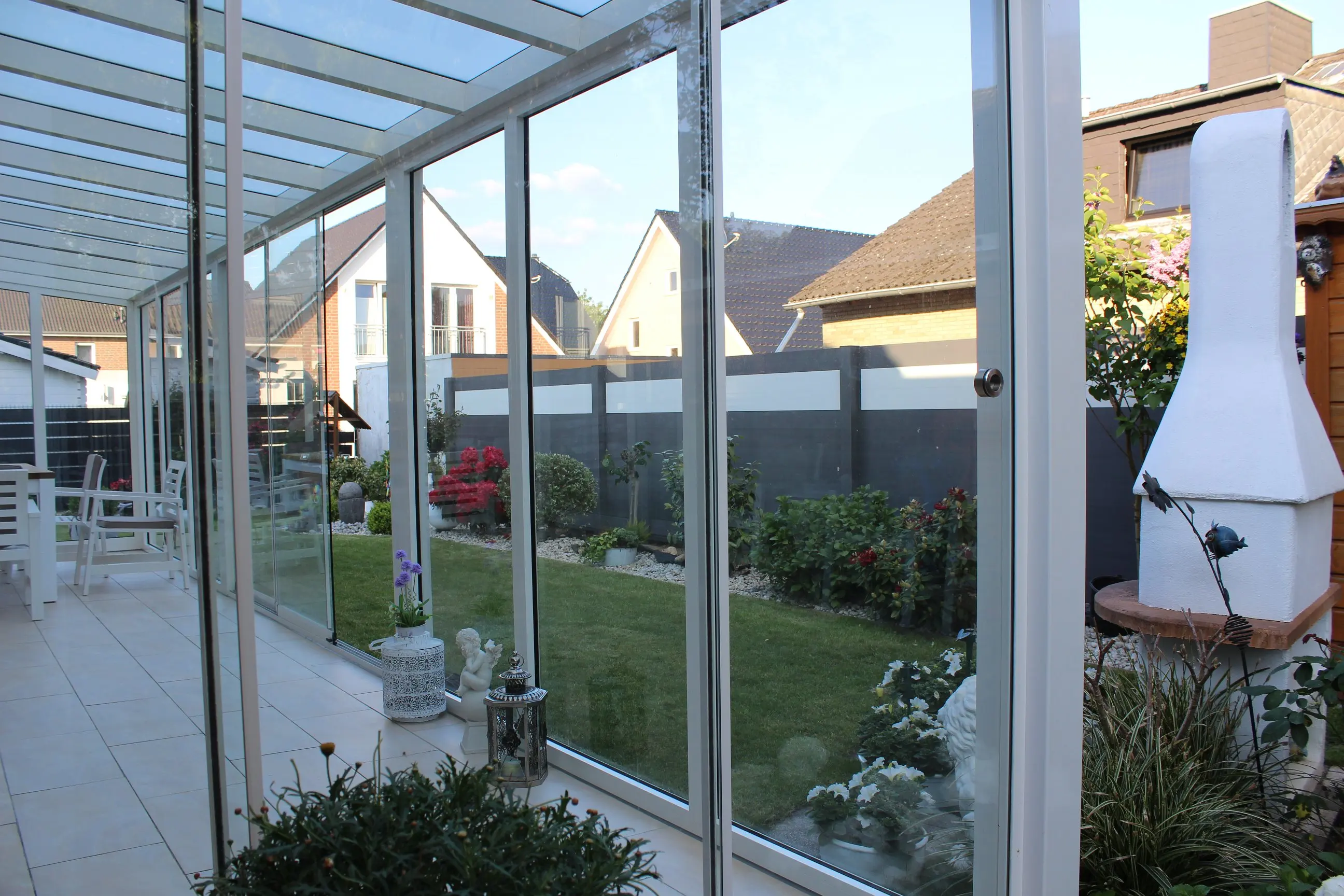 5mm 6mm 10mm 12mm Thick Tempered glass Price Manufacturer With Polished Edge For Terrace sliding doors