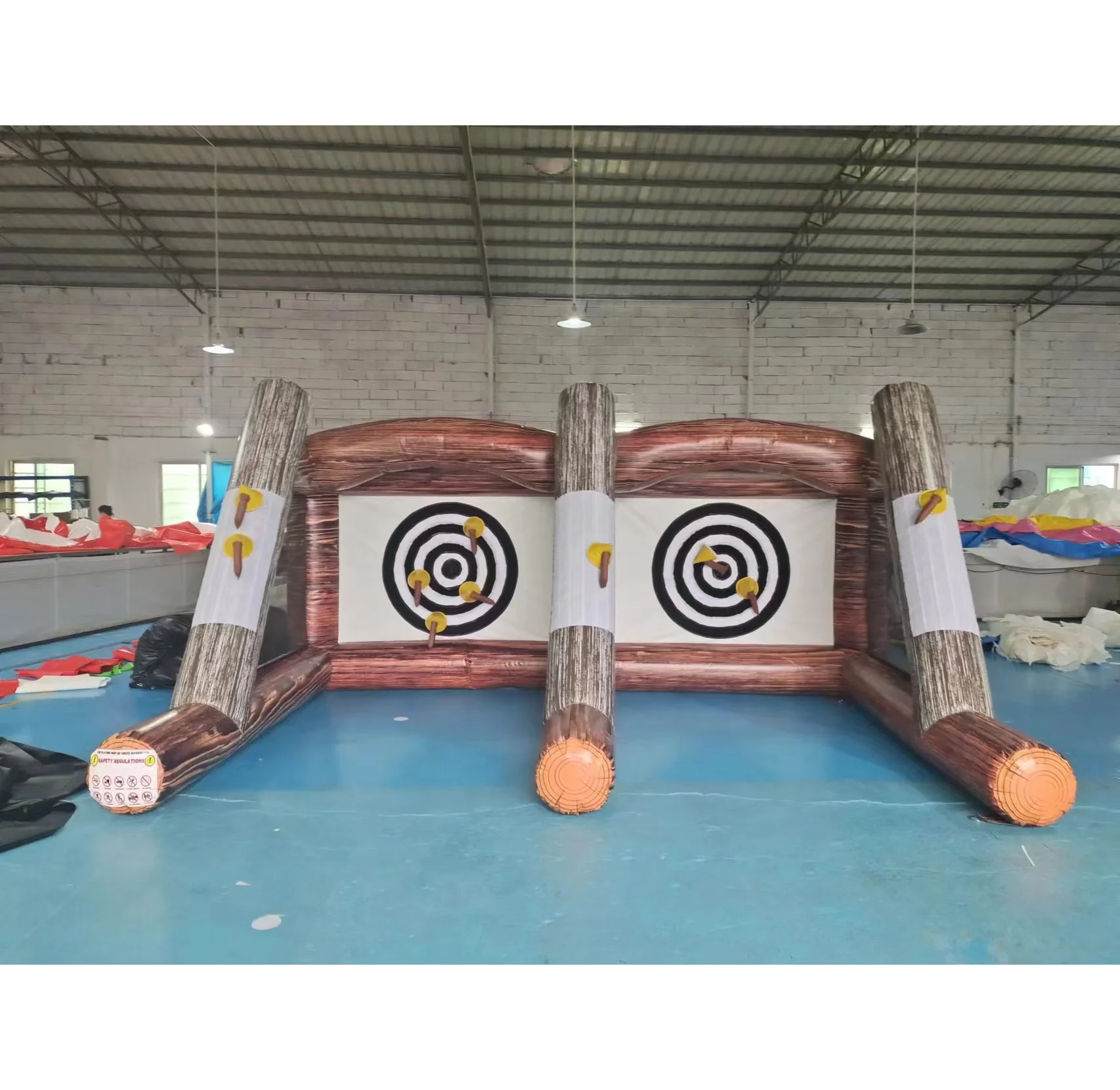 Commercial Rentals Carnival Game Inflatable Axe Throwing Dart Game Axe Throwing Interactive Game