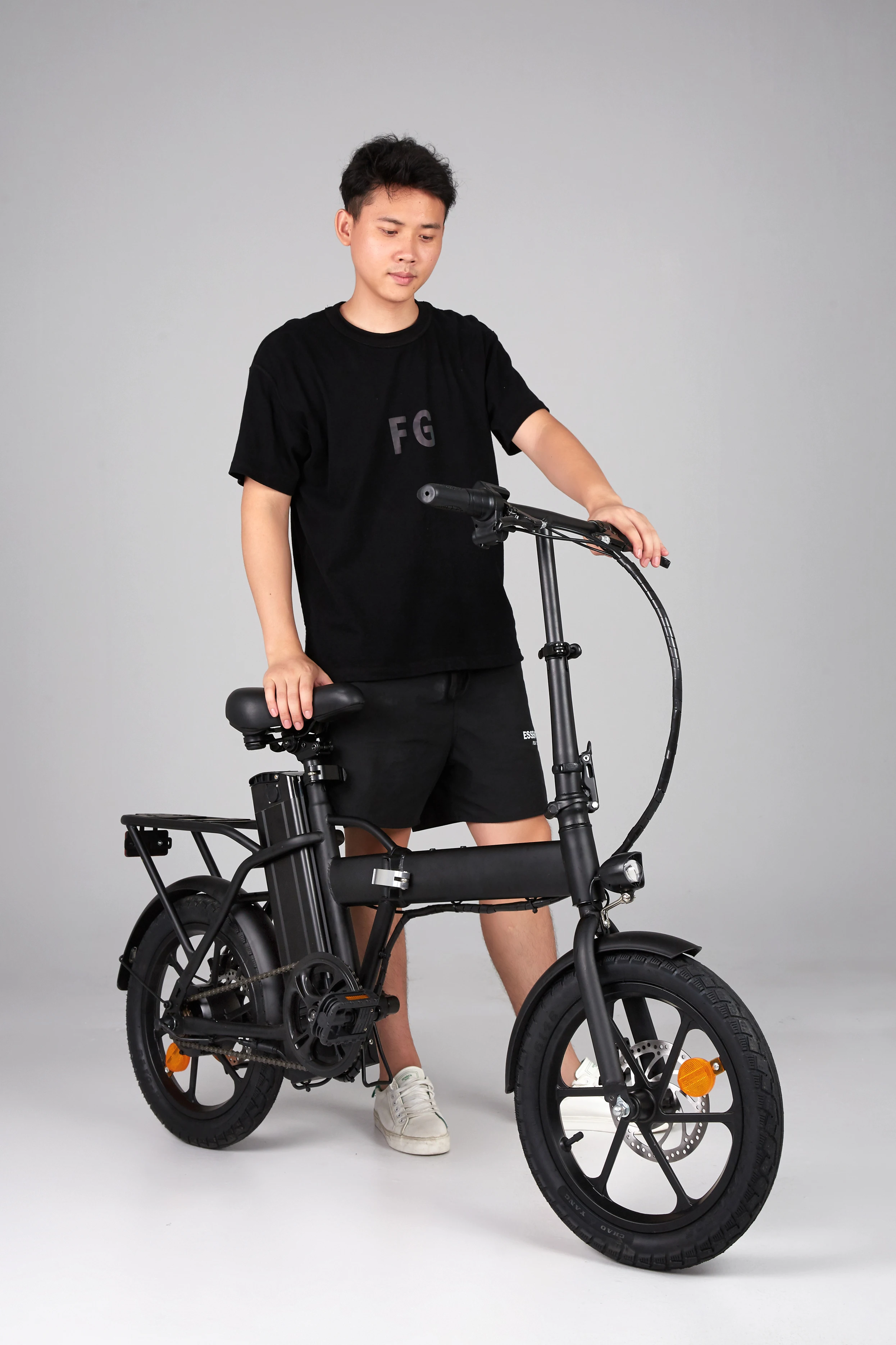  foldable electric tricycle scooter 10 inch off road with shock absorber 500W cheap