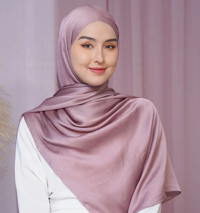 New Design Plain Pleated Malaysia Muslim Scarf Women Hijab Wholesale High Quality Arab Islamic Satin Crinkle Chiffon Hijab