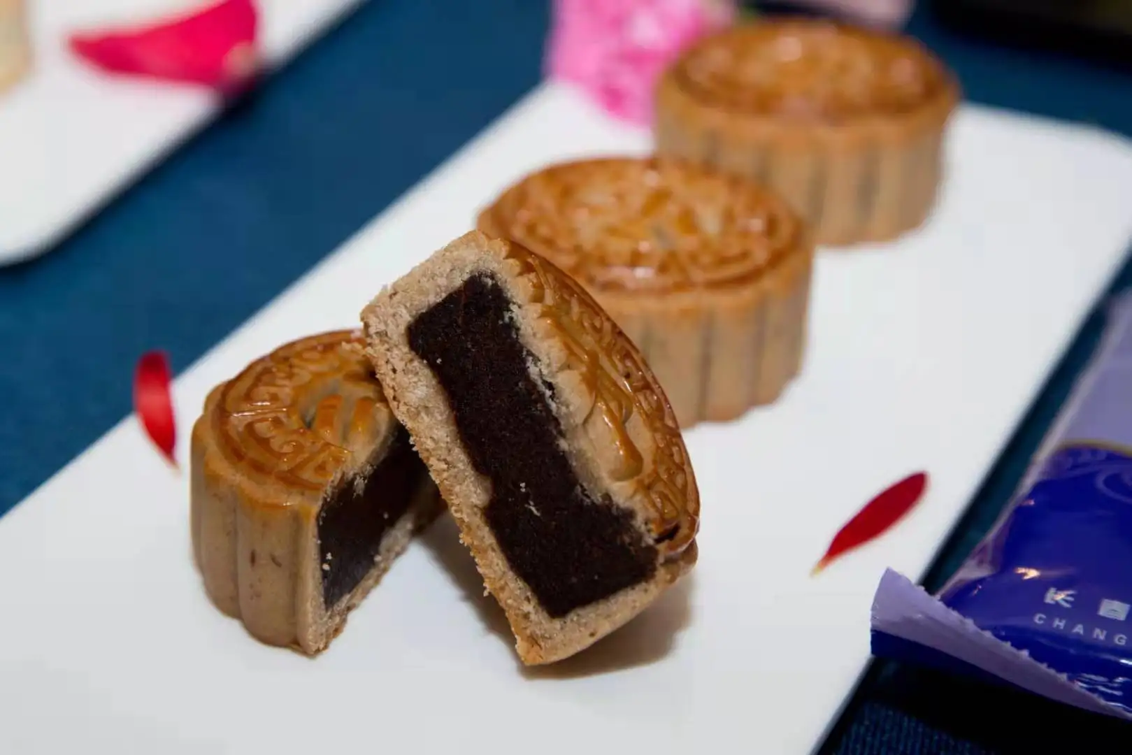 Лидер продаж, традиционные пирожные в виде Луны ручной работы