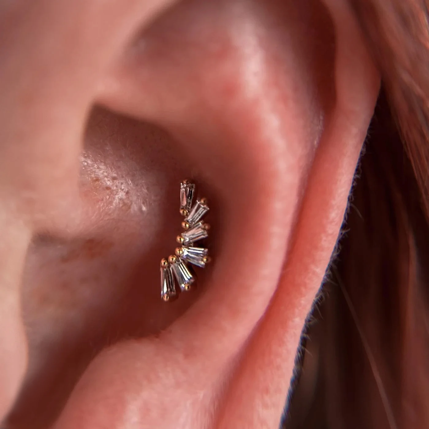 Wholesale 14k solid gold threadless ends earrings with TP zircon push in top piercing jewelry