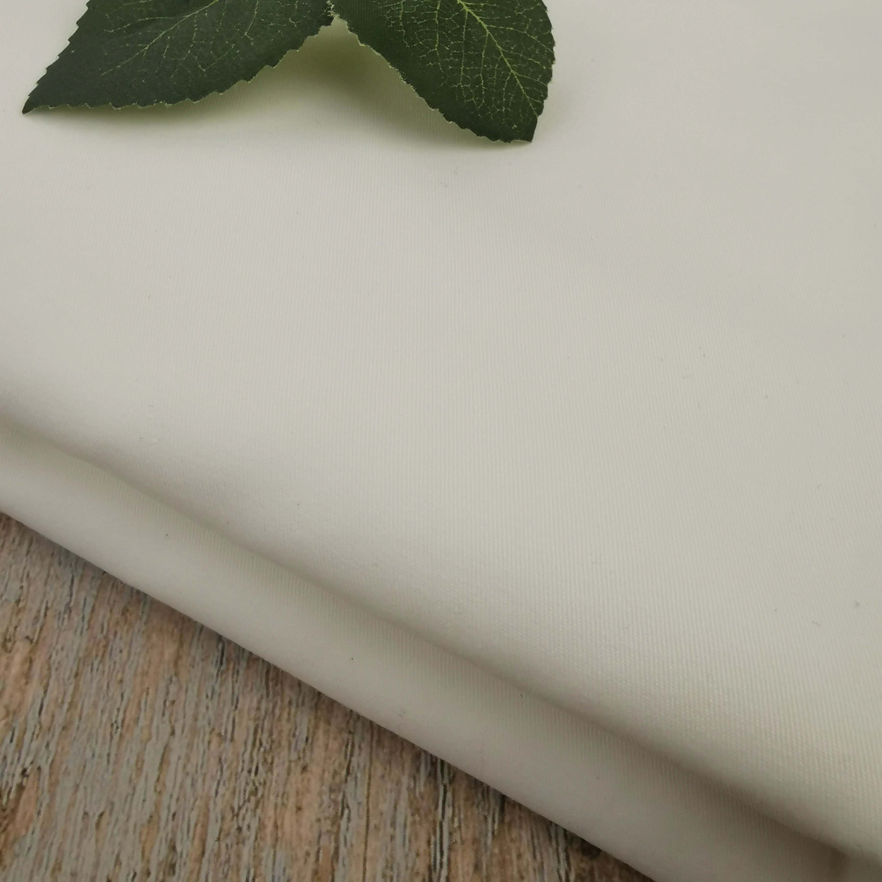 Wholesale  custom cheap satin  T/C 65/35  cotton poplin lining and  white pocket textile fabric