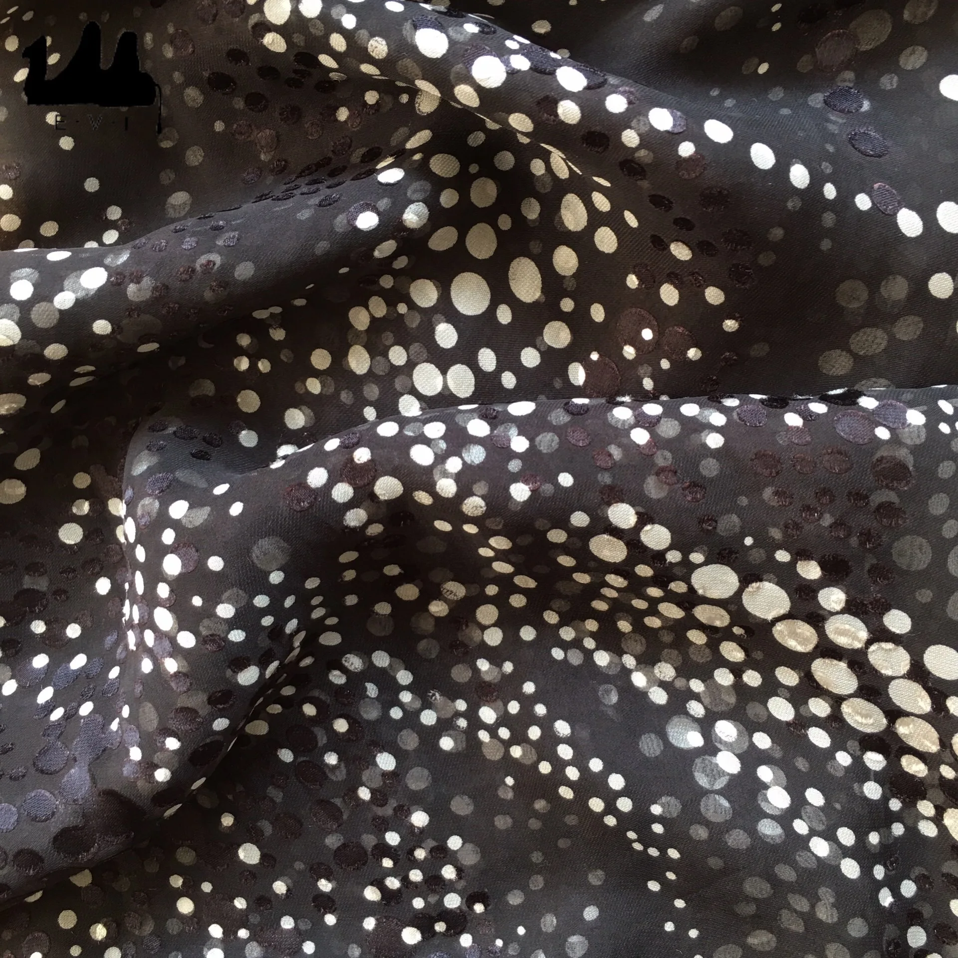 
Silk Viscose Jacquard New design fabric for dresses 