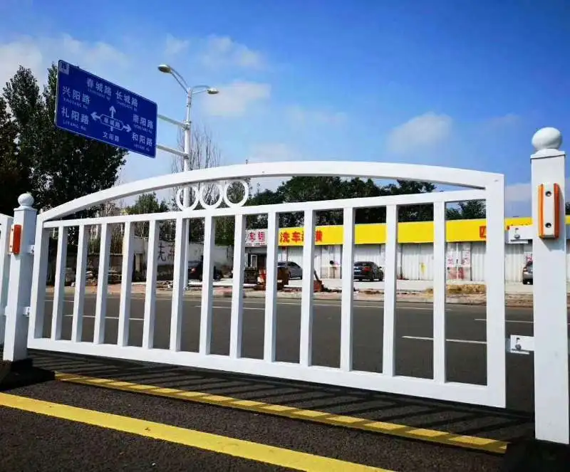 
Temporary Portable Removable Steel Road Fence for Road Safety Cost Effective Road Block Hot-dip Street Safety Fence 