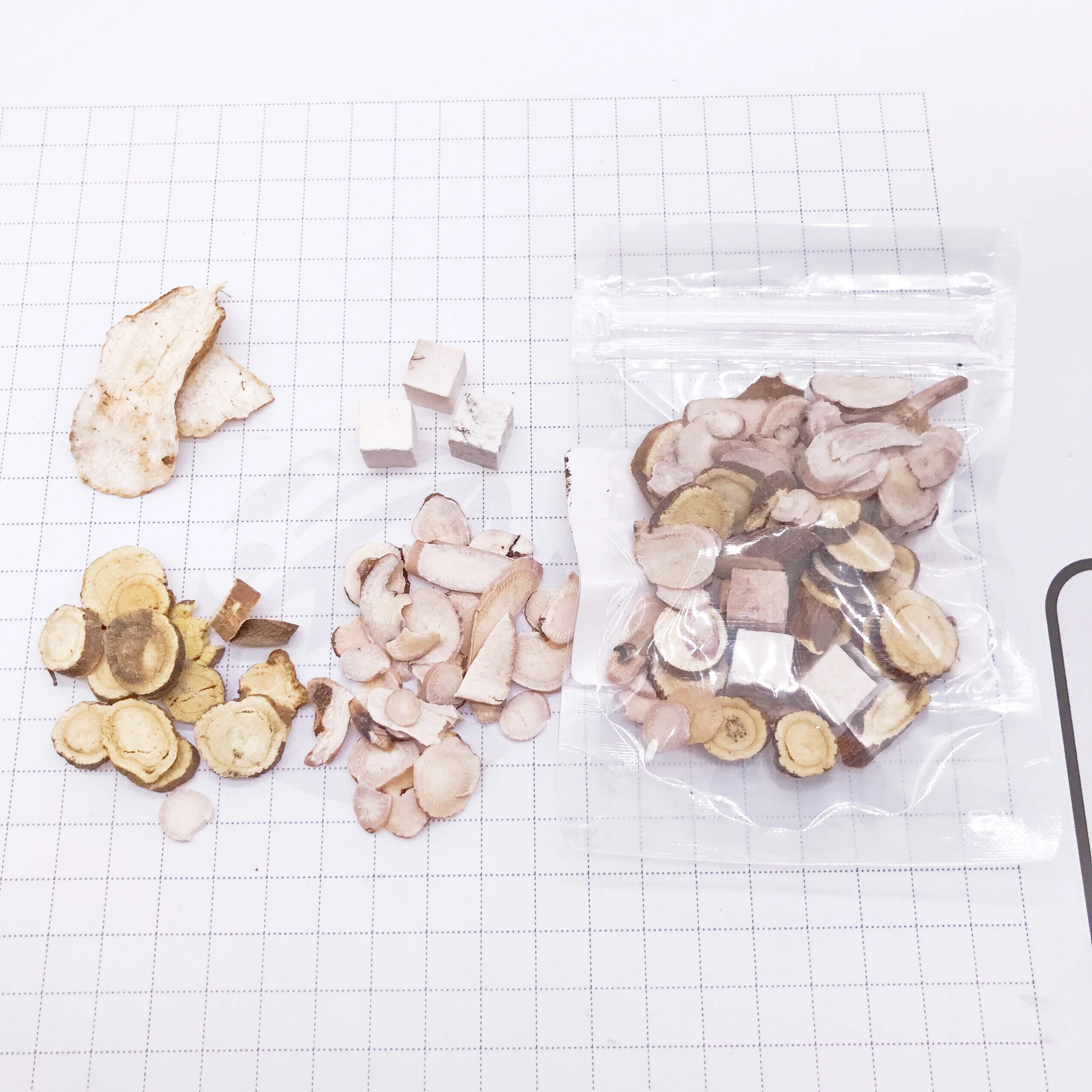 SP05 OEM Sanbai Soup raw materials Rhizoma Atractylodis Licorice Poria White peony women beauty soup bag