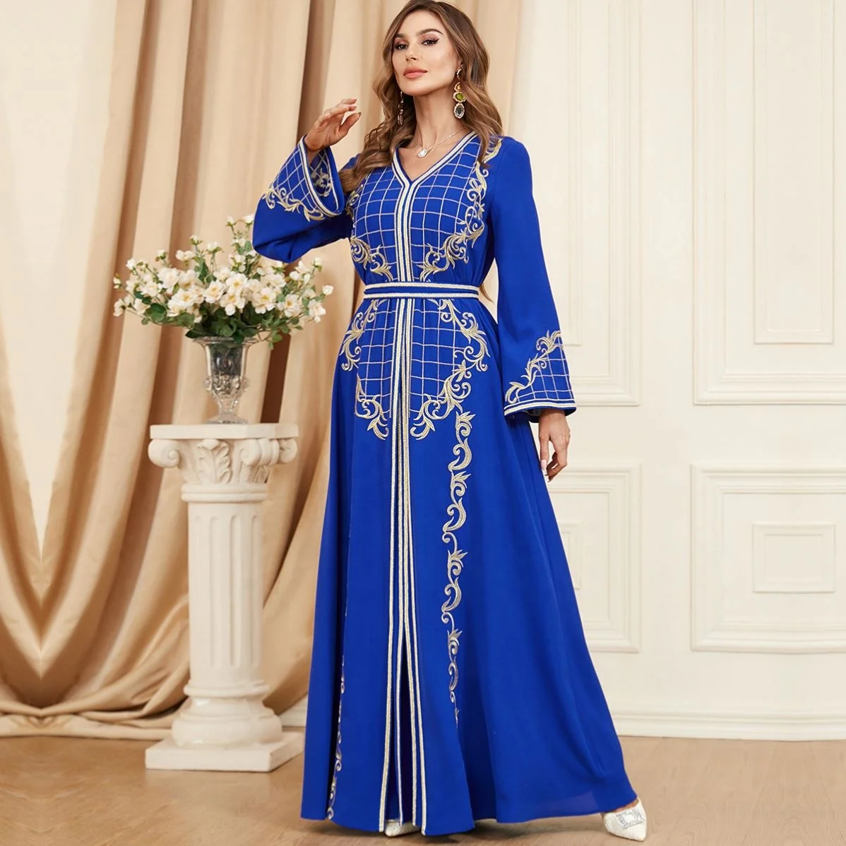 Middle East Abaya Turkey New Luxury Casual Long Dress Elegant Ladies Classy Two-Piece Muslim Long Sleeve Maxi Dress Modest