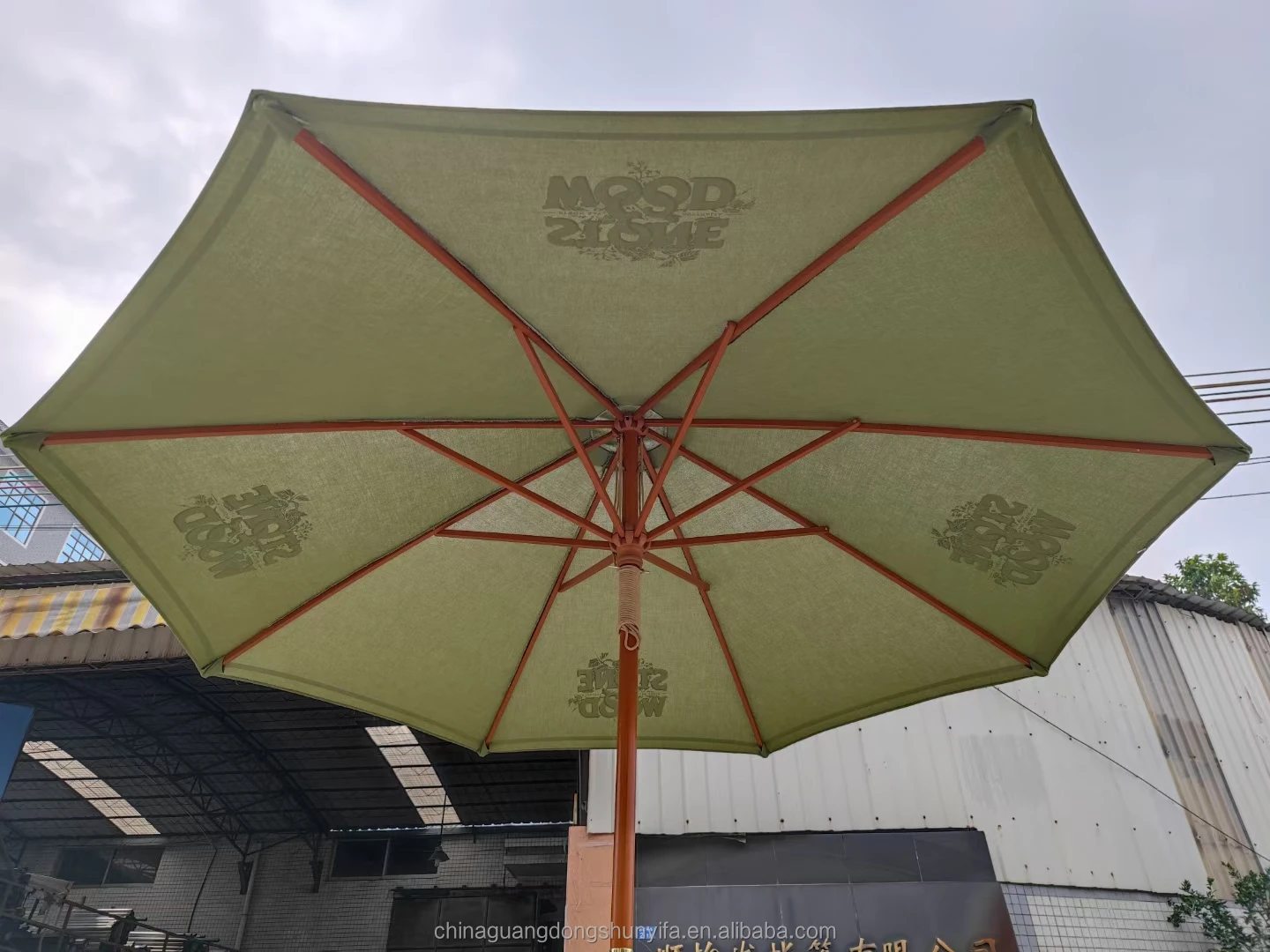 2.5m Square Patio Garden Umbrella Sun Shade Outdoor Cafe Beach Parasol Umbrella Wooden Pole Umbrella