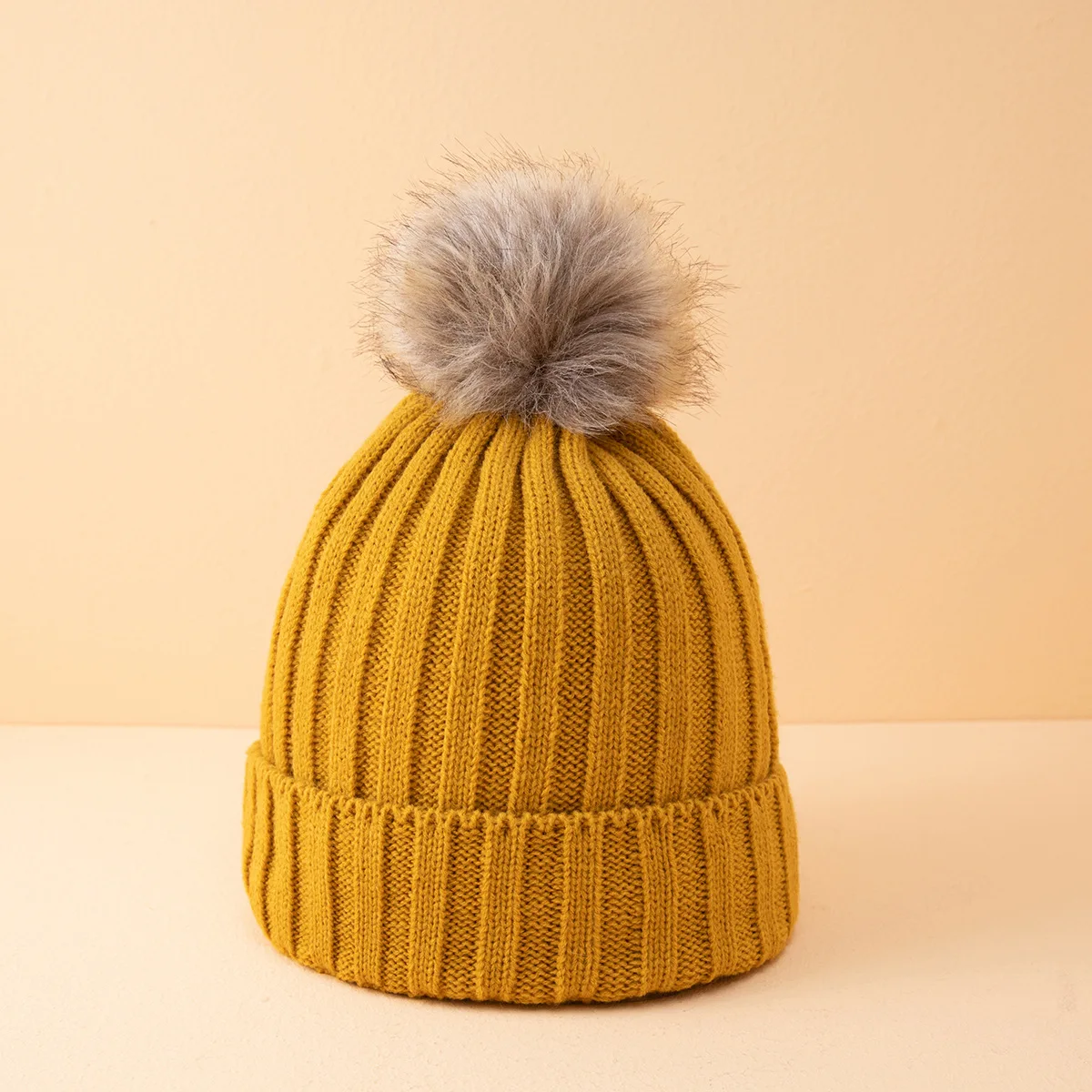HZM-60970 Womens Winter Knitted Beanie Hat with Faux Fur Pom Beanie Warm Knit Skull Cap Beanie for Women