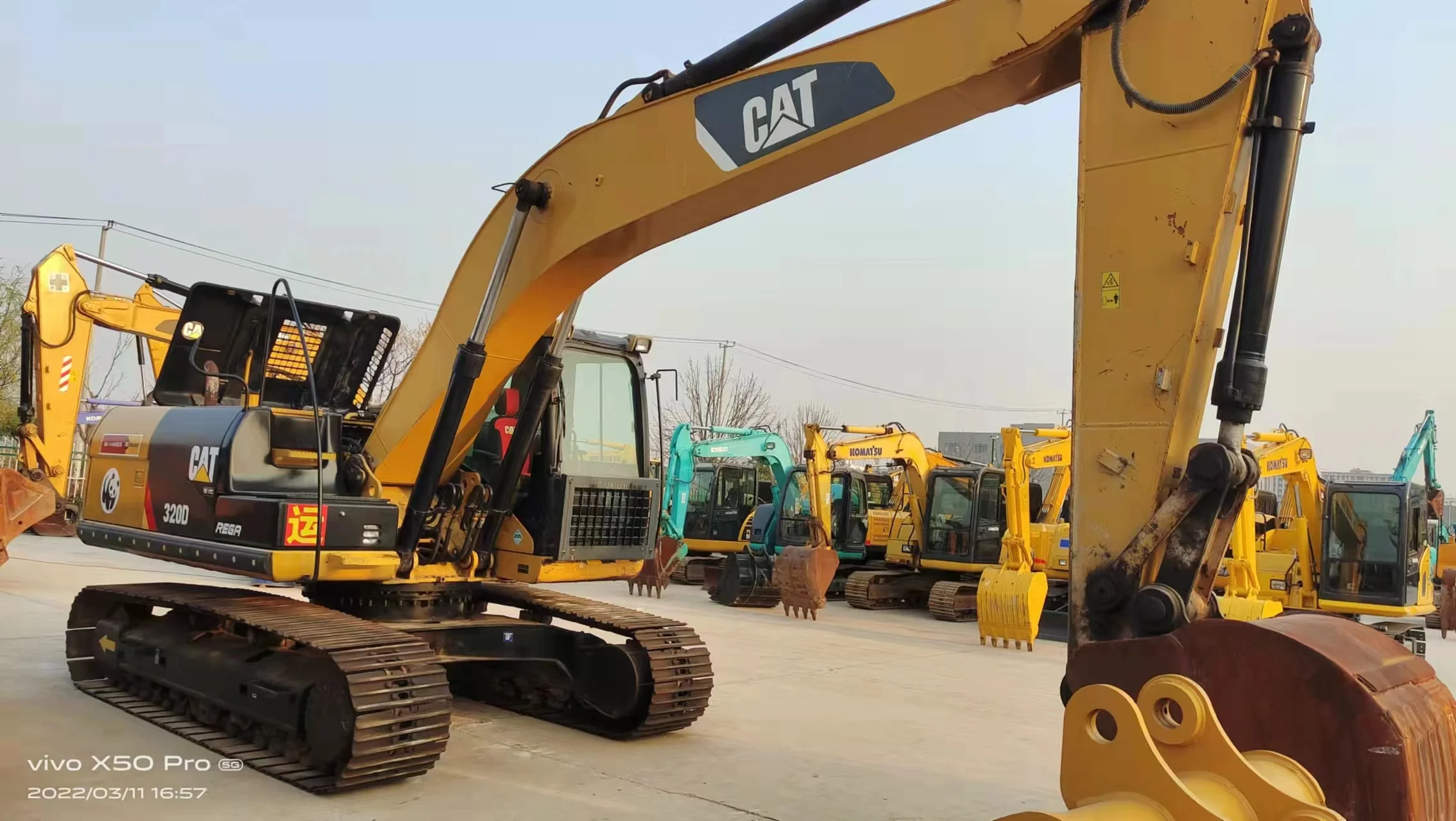 USED construction Caterpillar 320D earth moving excavator machine CAT 320B 320C 320D 330C used excavator