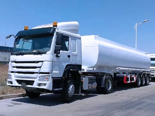  HOWO 35000 литров 8X4 топливный танкер