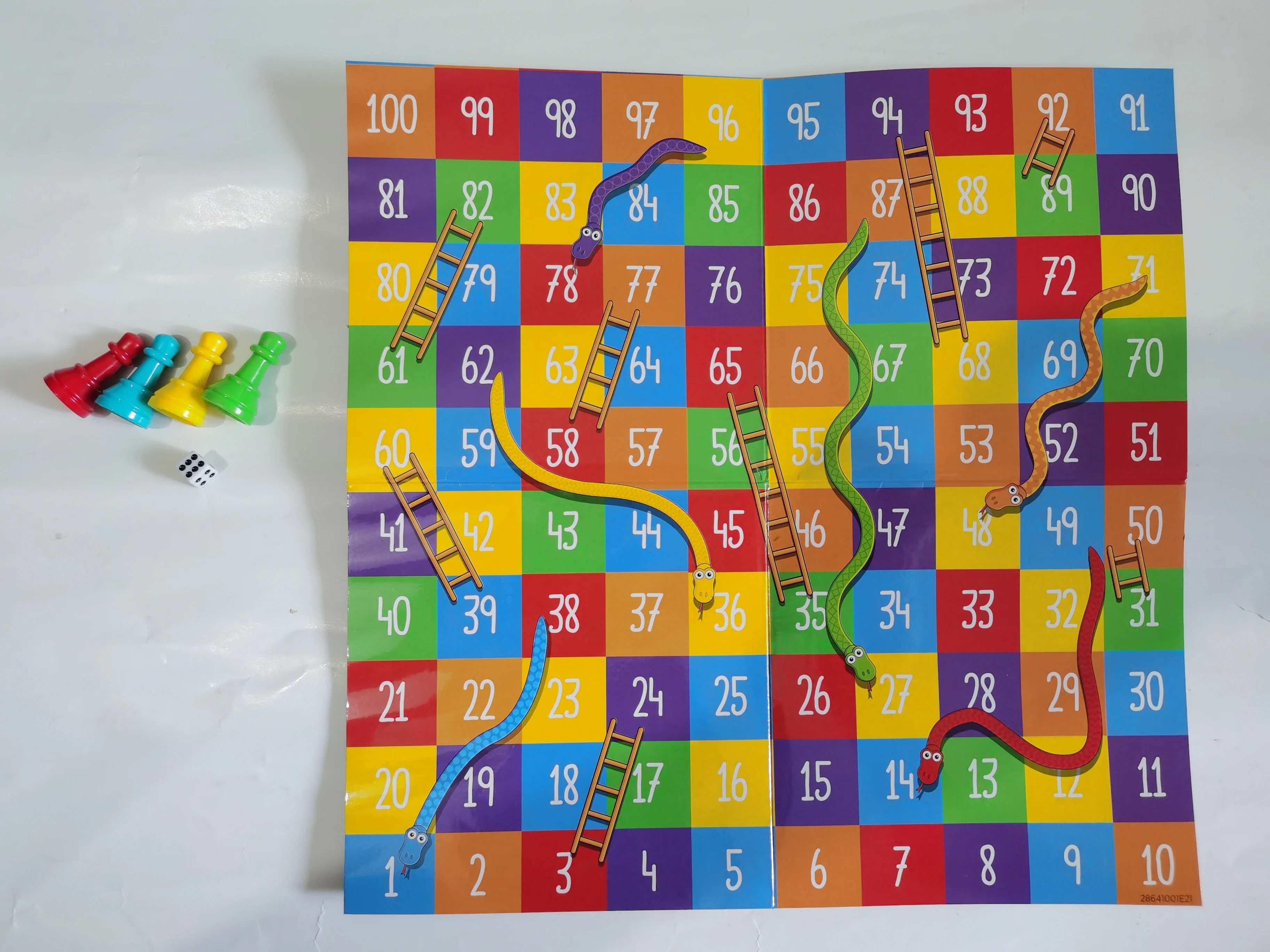 Custom Board Game Set with Backgammon, Chinese Checkers, Snakes and Ladders, Game of The Goose, Sorry, Draught, Racing, Chess