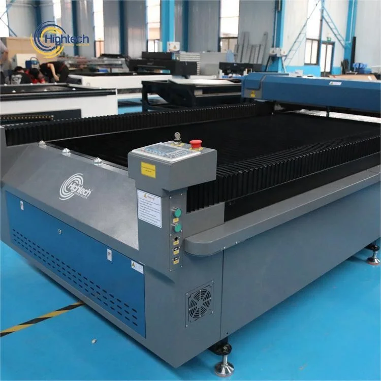 Auto focusing 1325 Co2 laser cutting machine of 150w 180w