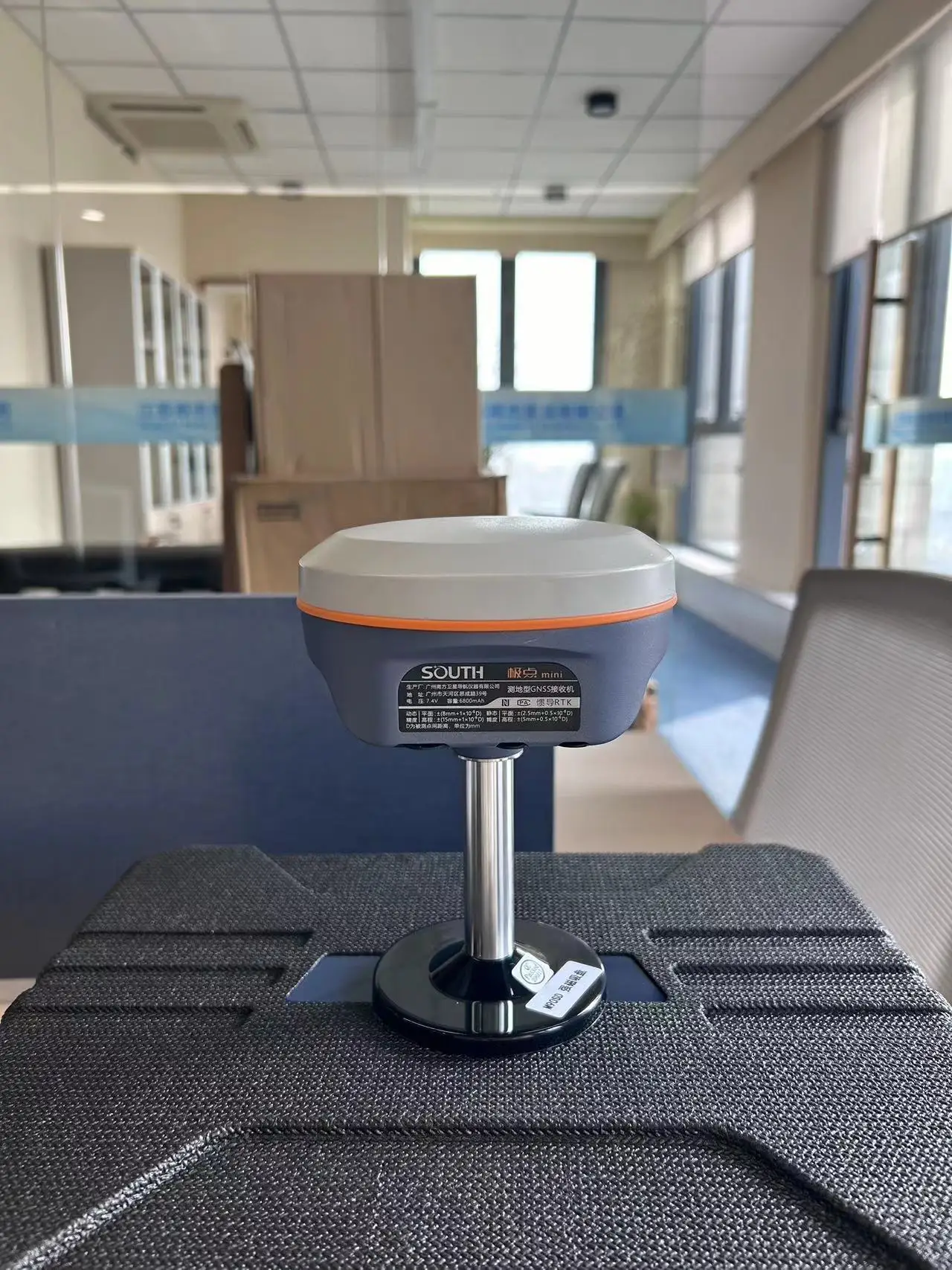 Smart wireless RTK South G9 1598 Channels high efficiency GNSS RTK SOUTH G9 for land survey GPS RTK Base Rover Galaxy G9