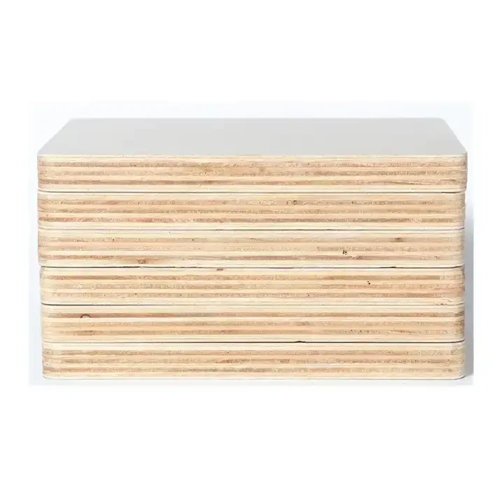 YIYUAN 18mm White Laminated Plywood Sheet Plywood