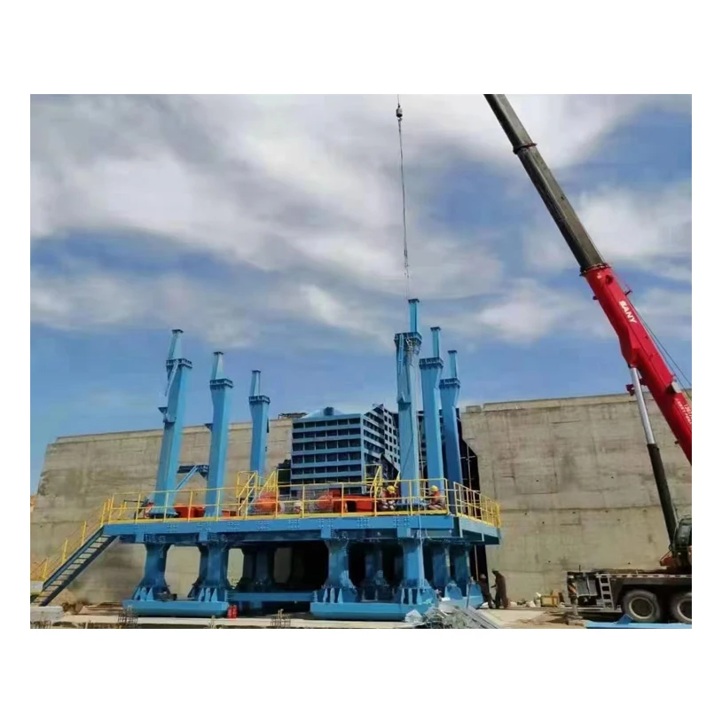 Tianhe Double Roller Crusher for middle-sized materials soft and medium hard rock, fertilizers or salt sinter