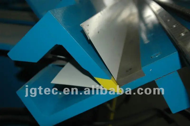 JINGGONG Good Price Popular High-efficiency digital control steel folder and slitter