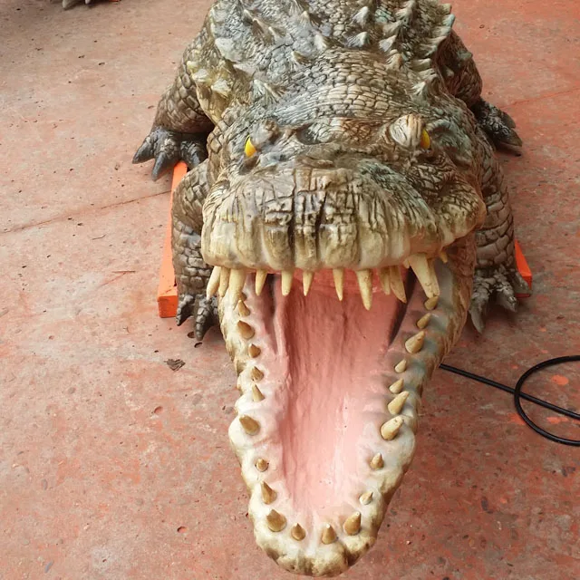 Park Swimming Animatronic Robot Animal Crocodile