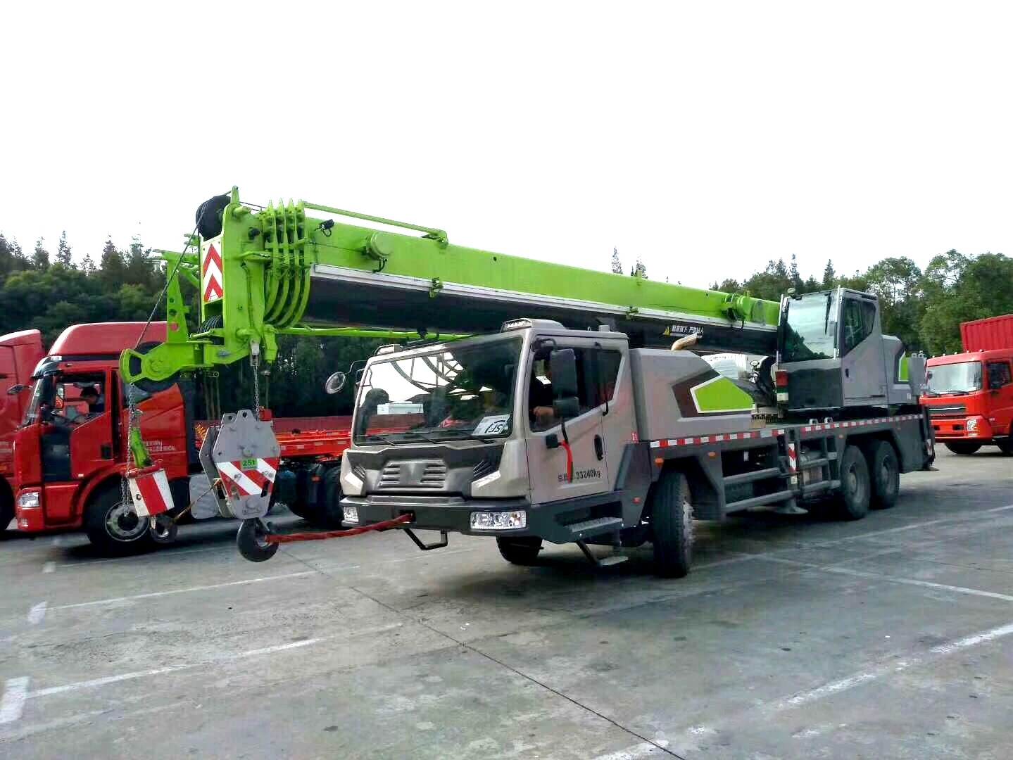 Производитель Xuzhou гидравлический 25-тонный небольшой передвижной лебедочный кран автокран-пикап по низкой цене
