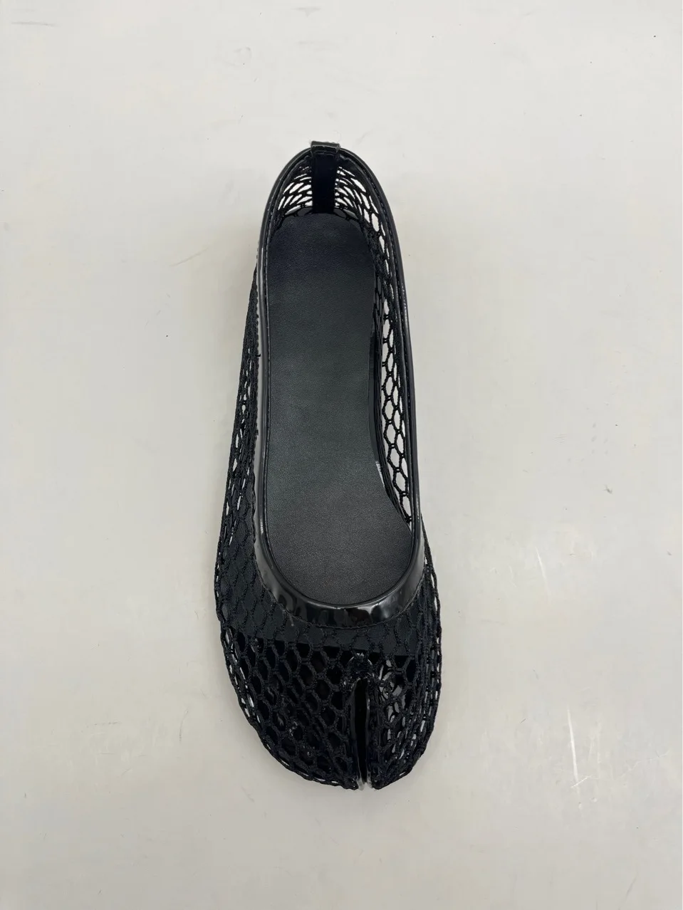Fashion Custom 2024 Wholesale Ladies Flat split toe mesh Sandals Cheap price for good quality  Woman Shoes With Private Label