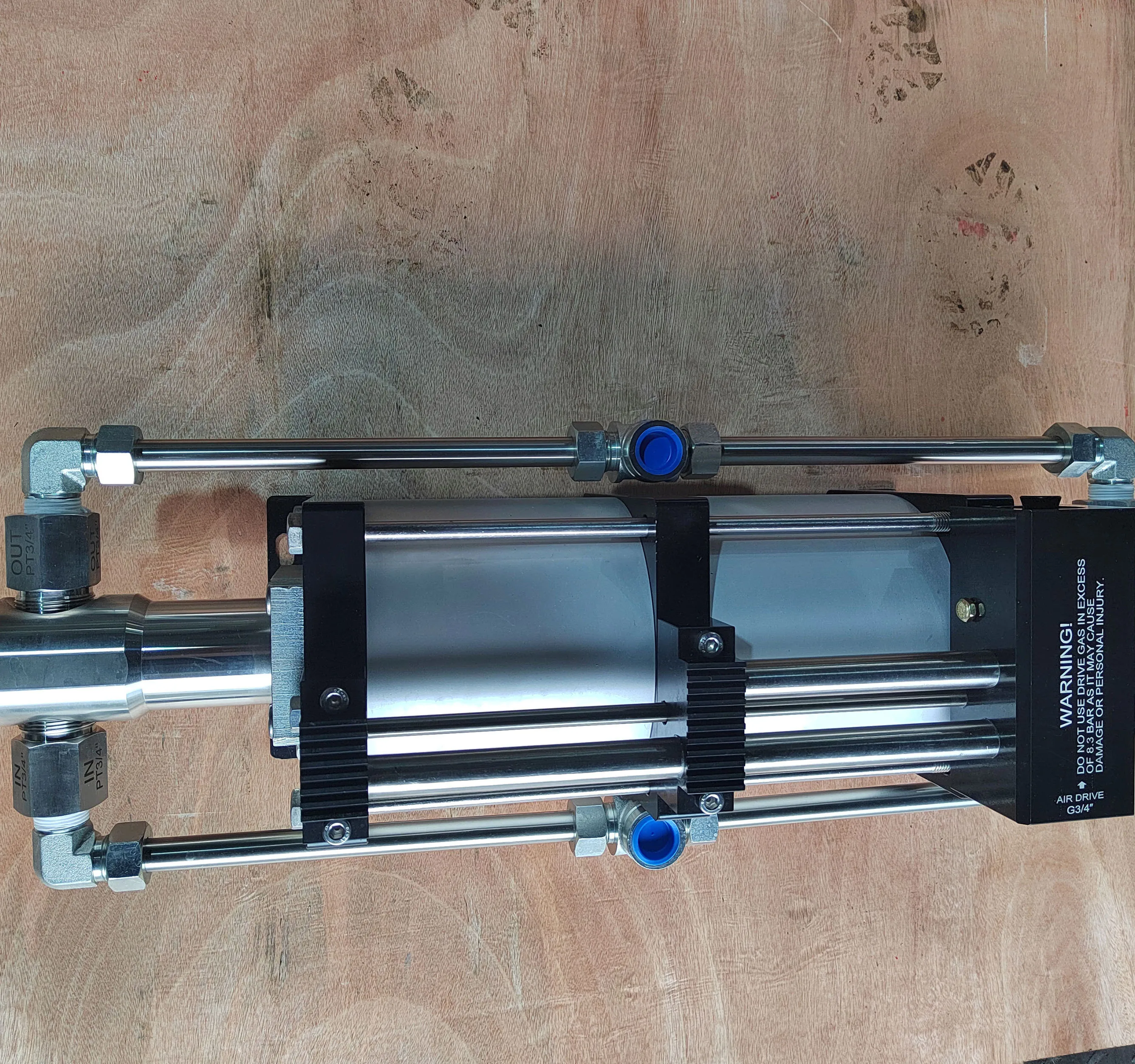 Air driven high pressure gas pump for Bop High pressure pipeline valve