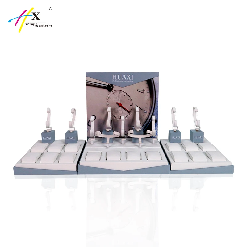 Деревянный вертикальный дисплей часов ручной работы на заказ