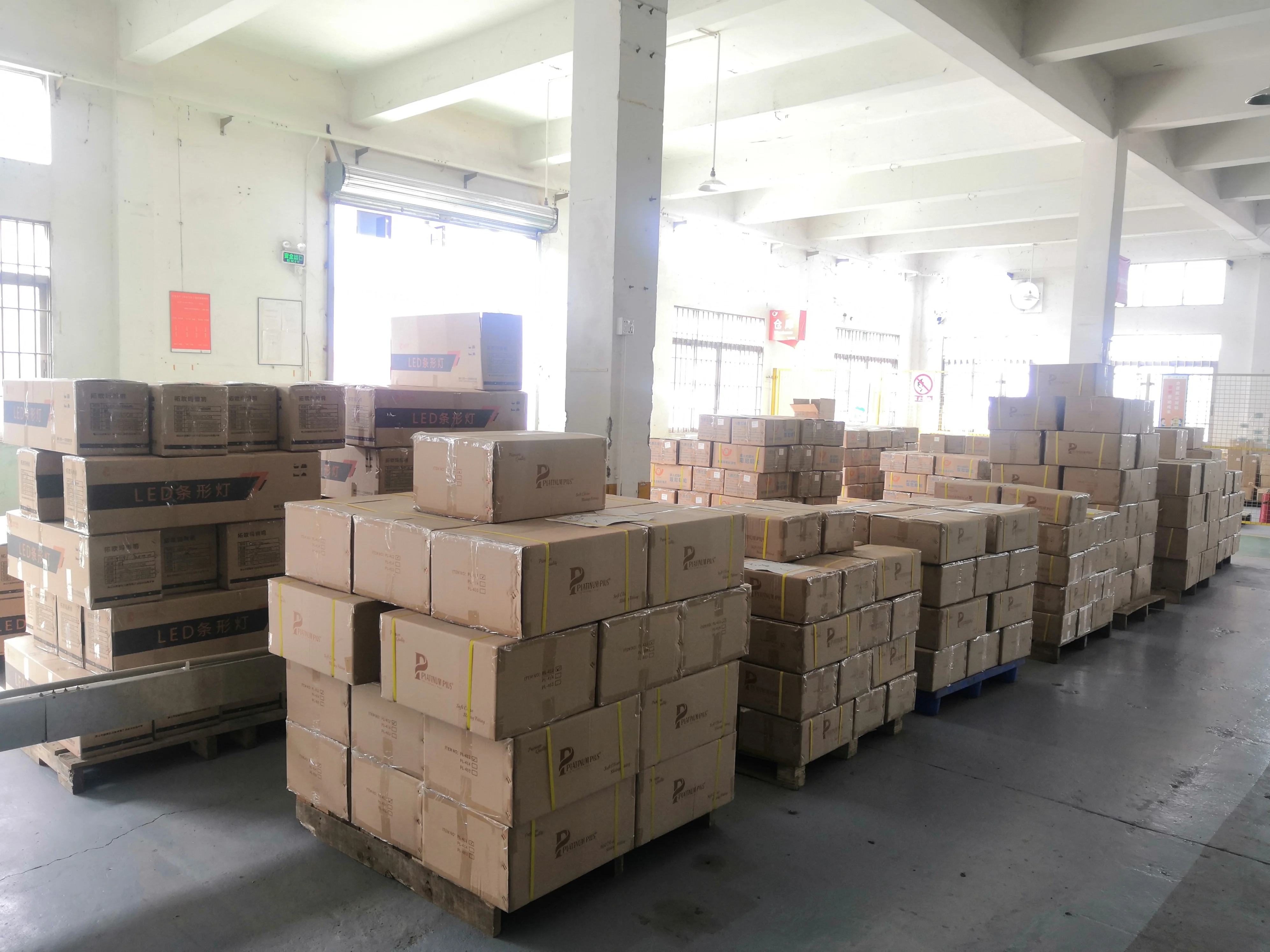 60kg alloy 2 doors Topline heavy duty sliding designs door wheels for wardrobe