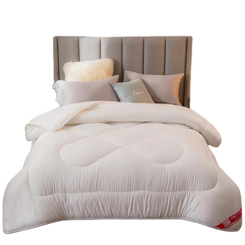 Wholesale Cheap Cotton Fabric Hotel Bed Quilt Polyester Blend Microfiber Quilt Queen Size Custom Quilt Polyest Comforter