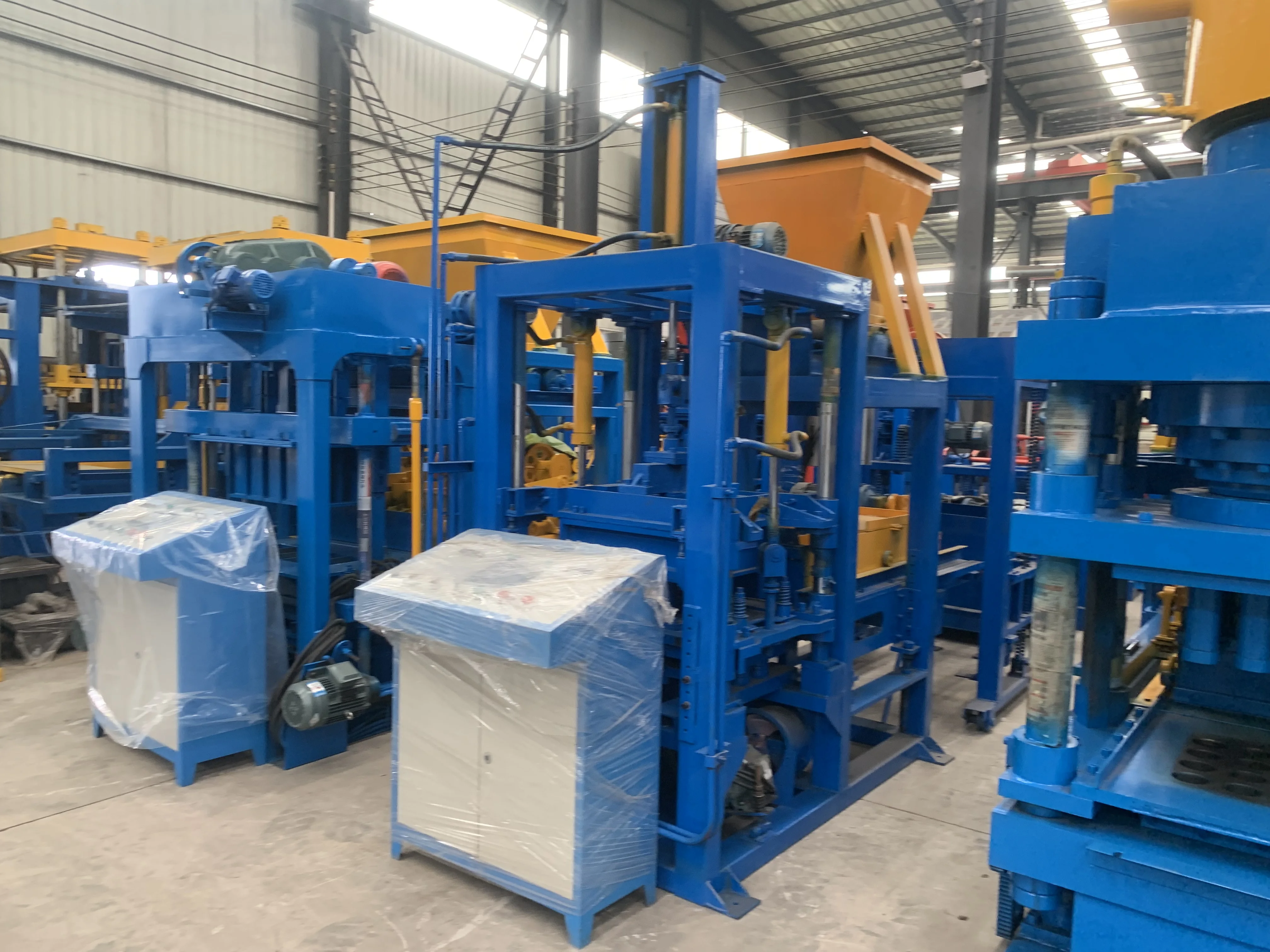 High Performance Easy Operation Cement Automatic Brick Making Machine Price Hydraulic Interlocking Brick