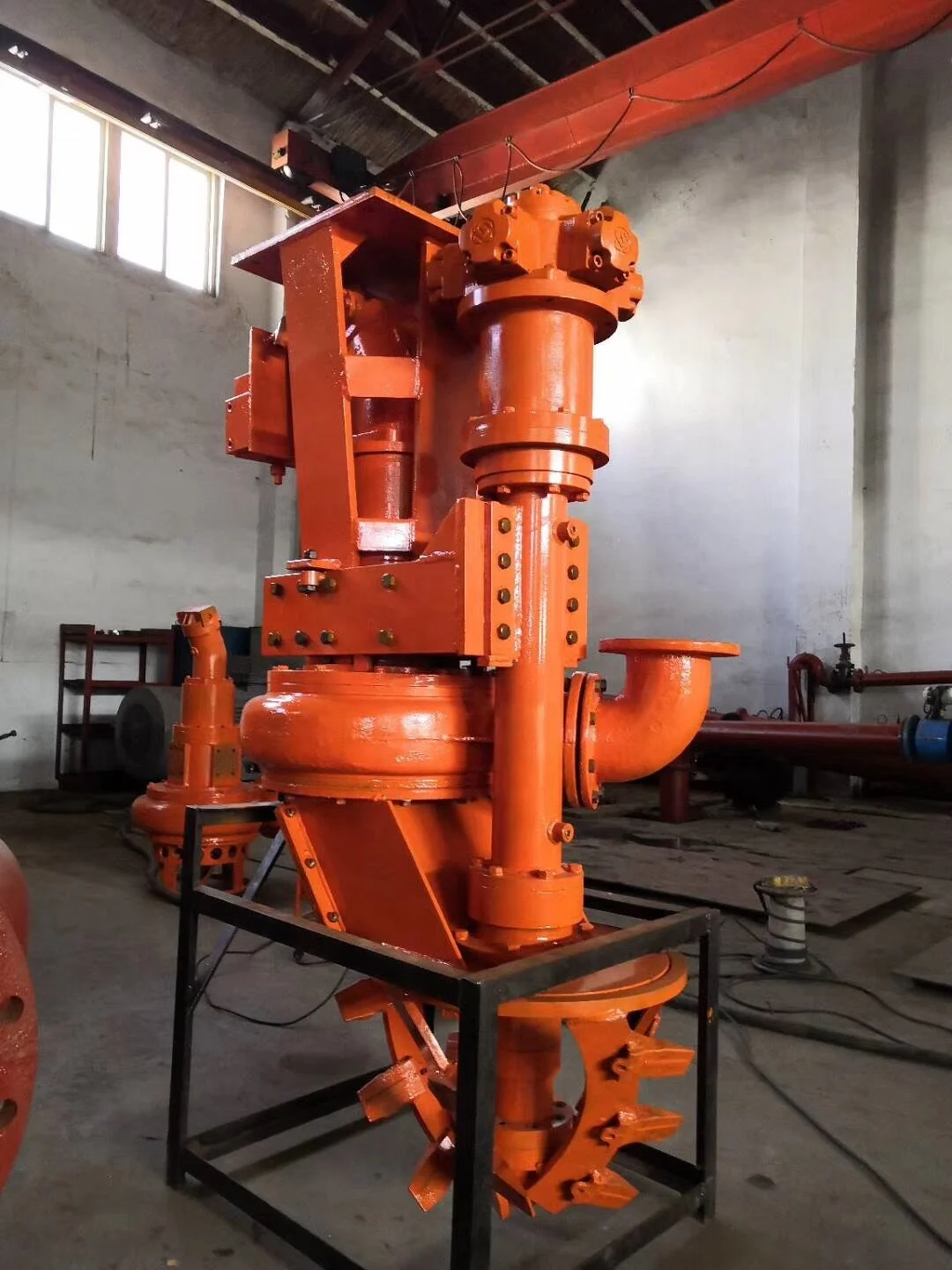 Submersible dredge pump hydraulic excavator