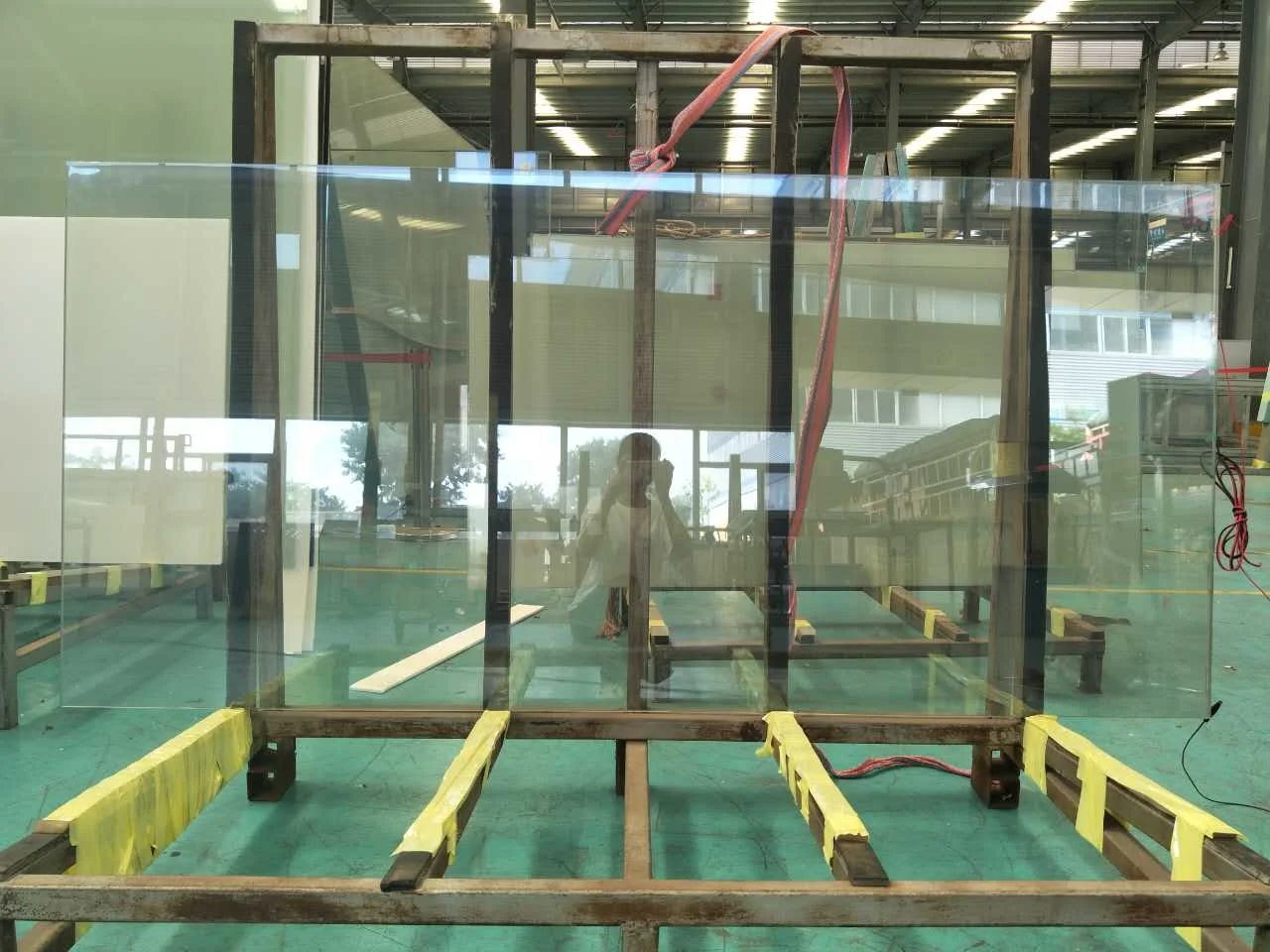 Sliding Smart Frosted Privacy Glass Shower Door for hotel bathroom