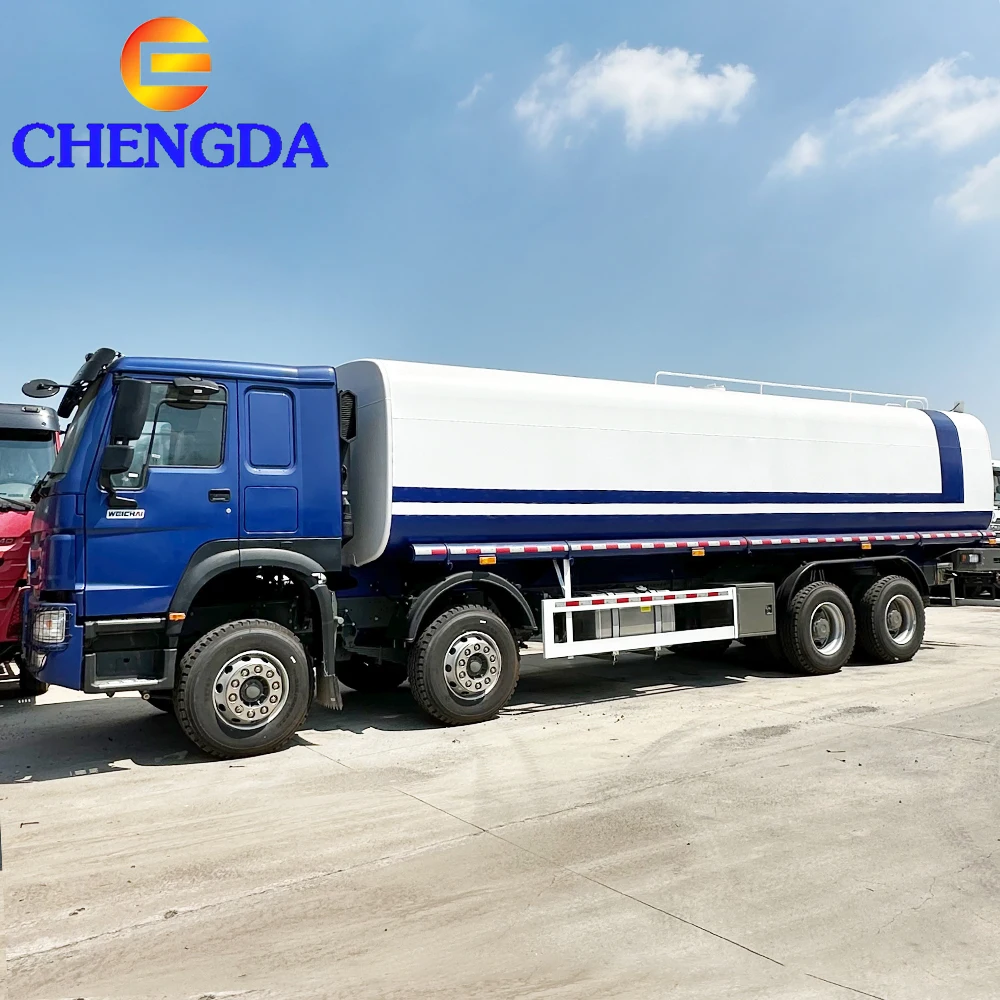 Хорошее состояние новый или подержанный бензовоз Sinotruk Howo 6x4 10 колес 25 куб. М бензиновый бак