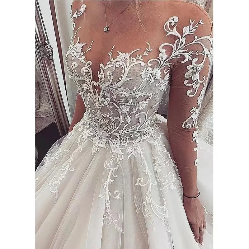 New Arrivals 2024 Sexy Long Sleeve Backless Heavy Beaded Long Tail Bride Luxury Wedding Dress lace
