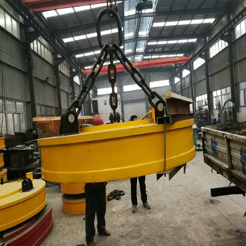 Scrap Yards Lifting Electromagnet Traveling Overhead Crane With Magnet