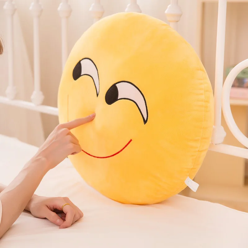 Wholesale Hot Sale Stuffed Pillow Custom 30cm Plush Funny Cute Smiley Throw Cushion Emotion Happy Face Kids Birthday Party Gift