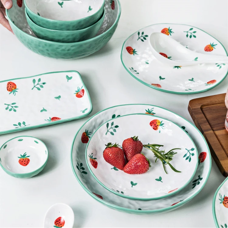 Hand painted strawberry printing dinnerware dishes plates ceramic dinner set