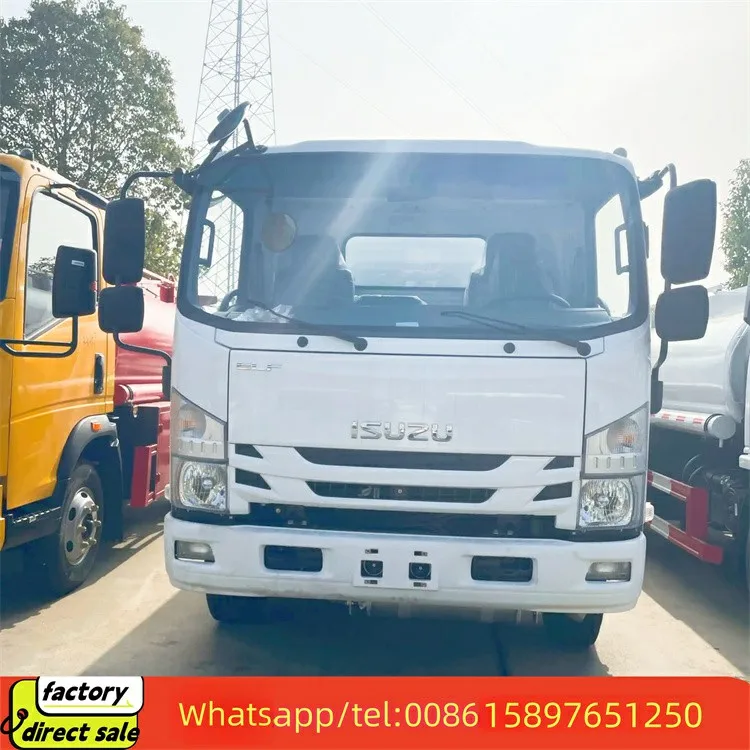 Isuzu truck Japan light cargo truck small light duty cargo truck for sale